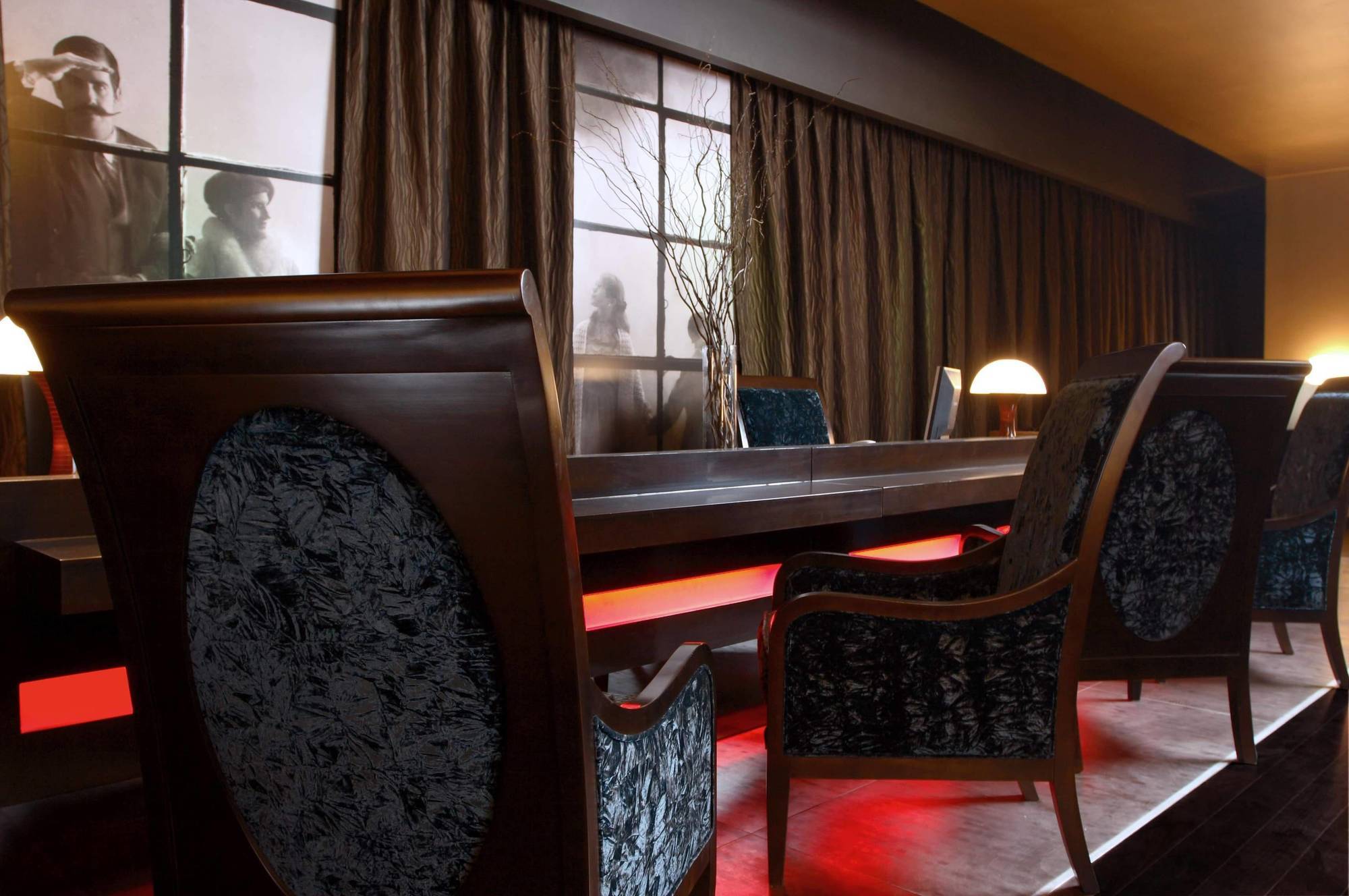 Moreno Hotel Buenos Aires By Tay Hotels Restaurant foto